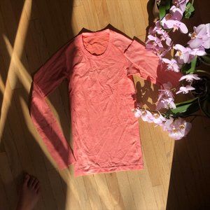 Lululemon long sleeve tech top